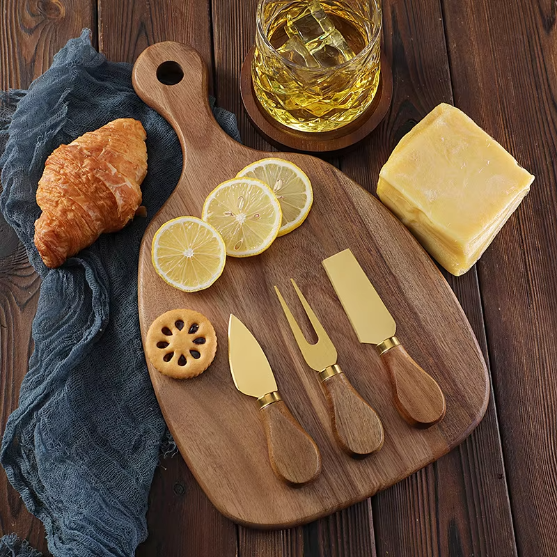 acacia wood cutting board